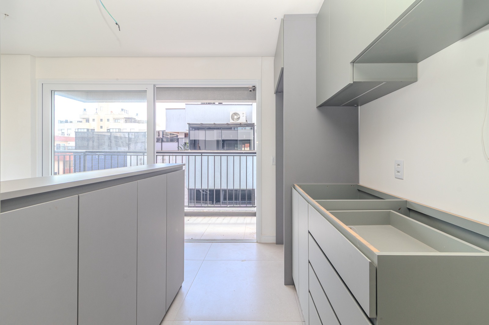 Apartamento à venda com 66m², 2 quartos, 1 suíte, 1 vaga no bairro Menino Deus em Porto Alegre - Foto 16