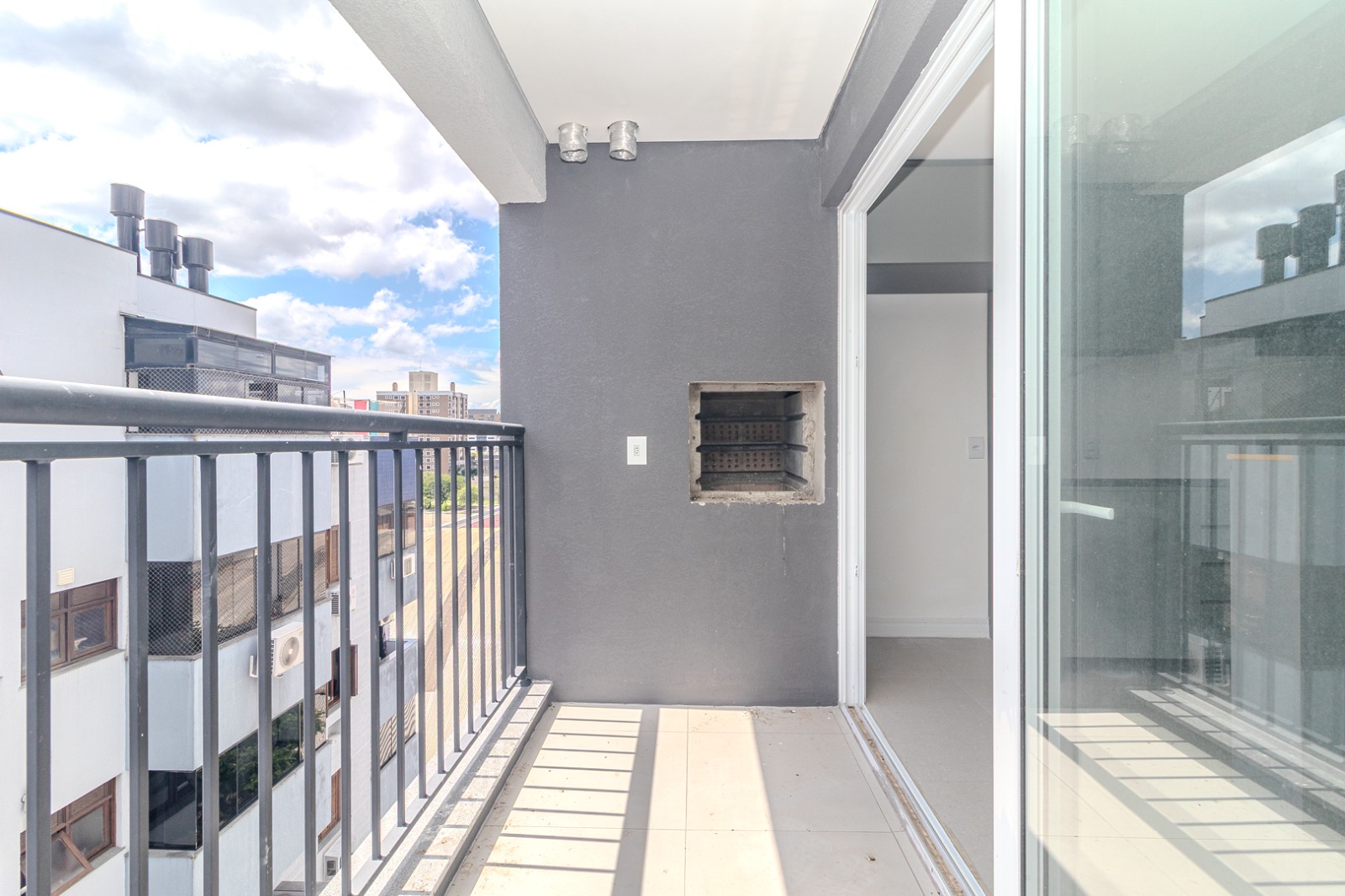 Apartamento à venda com 66m², 2 quartos, 1 suíte, 1 vaga no bairro Menino Deus em Porto Alegre - Foto 19