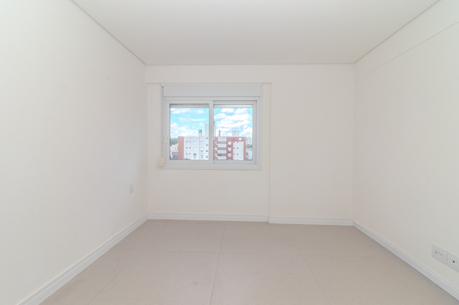 Apartamento à venda com 66m², 2 quartos, 1 suíte, 1 vaga no bairro Menino Deus em Porto Alegre - Foto 21