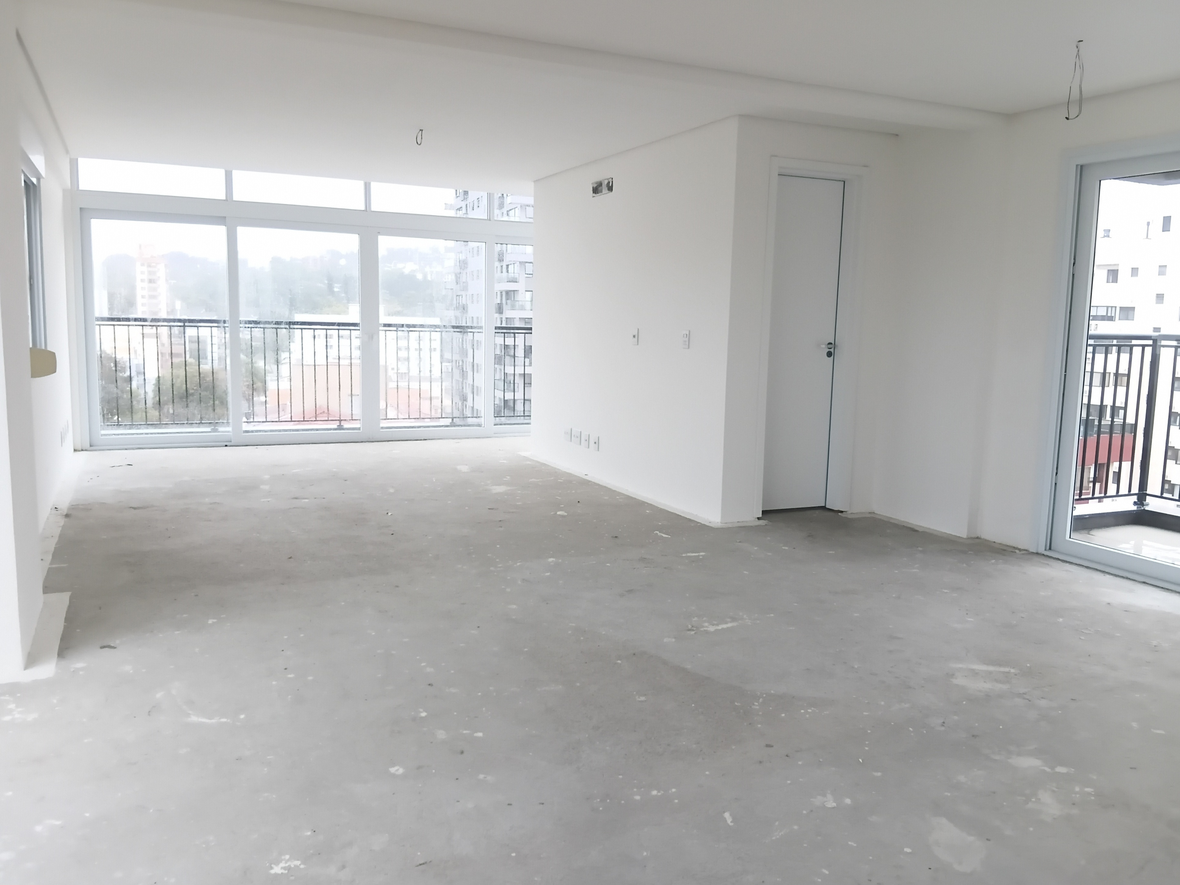 Apartamento à venda com 130m², 2 quartos, 1 suíte, 1 vaga no bairro Menino Deus em Porto Alegre - Foto 4