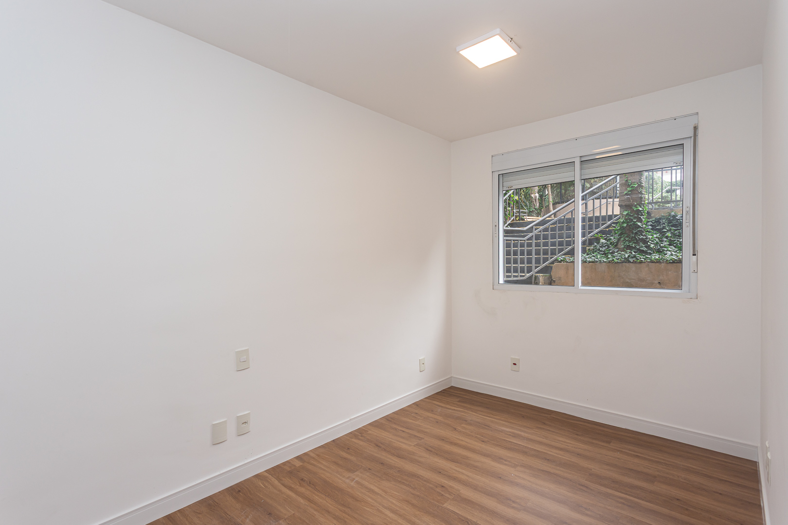 Apartamento para alugar com 60m², 2 quartos no bairro Tristeza em Porto Alegre - Foto 14