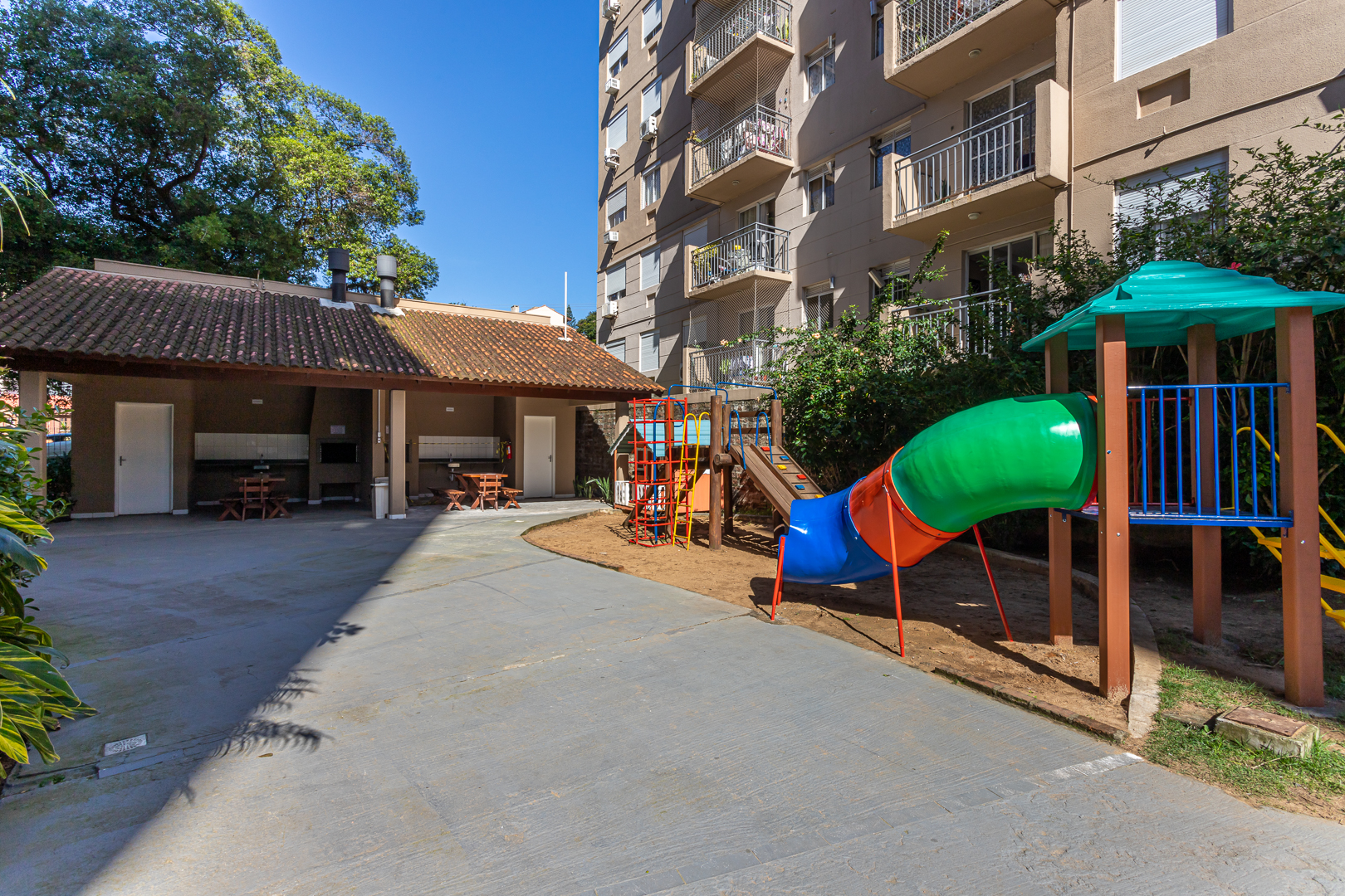 Apartamento para alugar com 60m², 2 quartos no bairro Tristeza em Porto Alegre - Foto 51