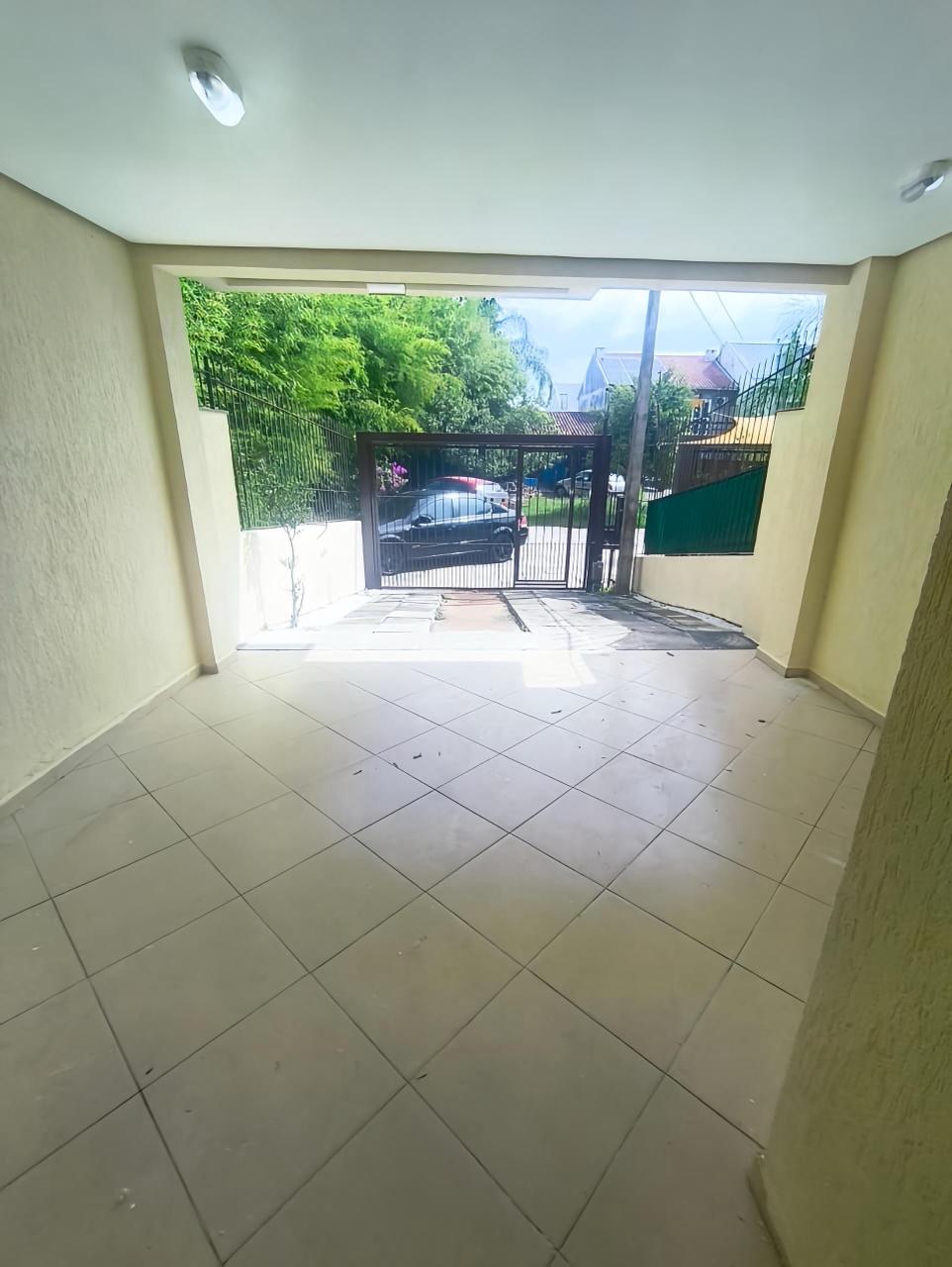 Casa à venda com 130m², 3 quartos, 1 suíte, 3 vagas no bairro Guarujá em Porto Alegre - Foto 7