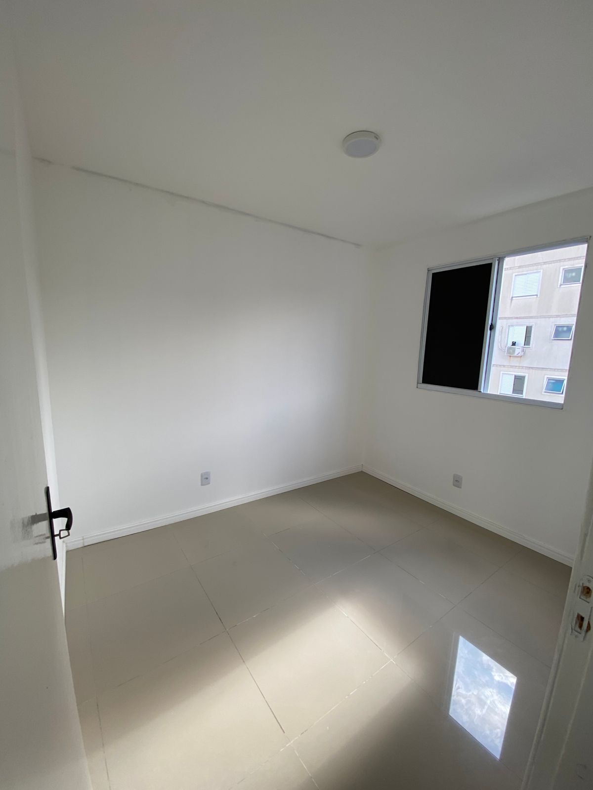 Apartamento à venda com 40m², 2 quartos, 1 vaga no bairro Vila Nova em Porto Alegre - Foto 11