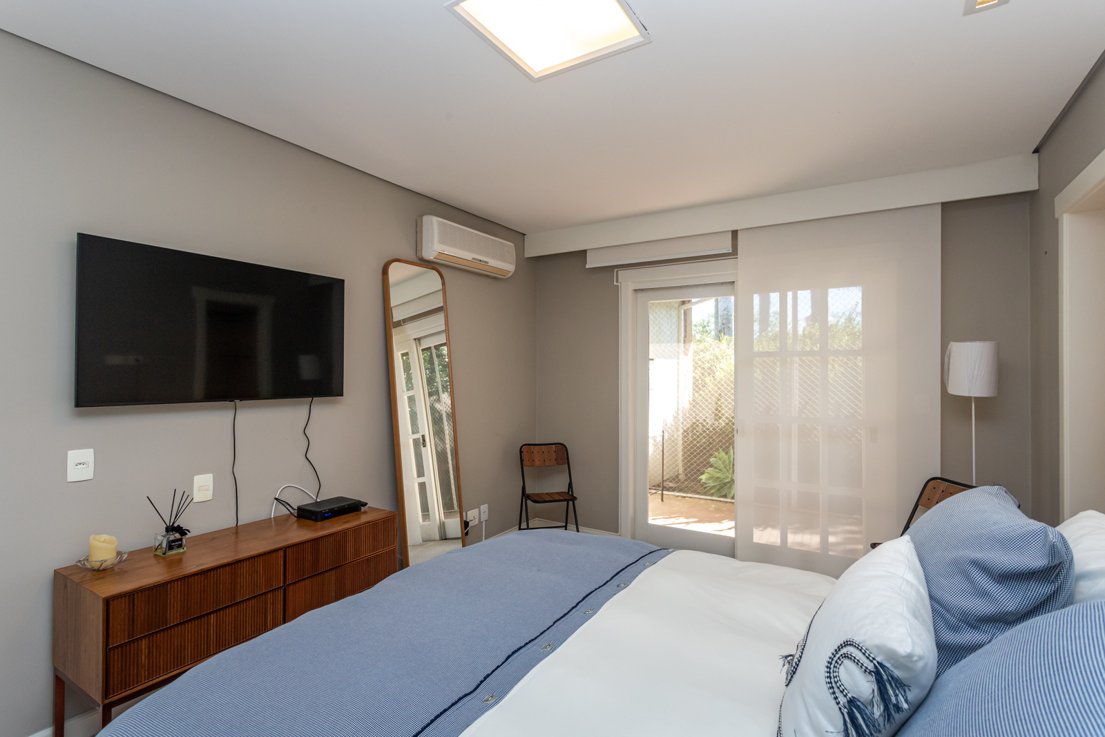 Casa em Condomínio à venda com 441m², 4 quartos, 4 suítes, 6 vagas no bairro Terra Ville em Porto Alegre - Foto 32