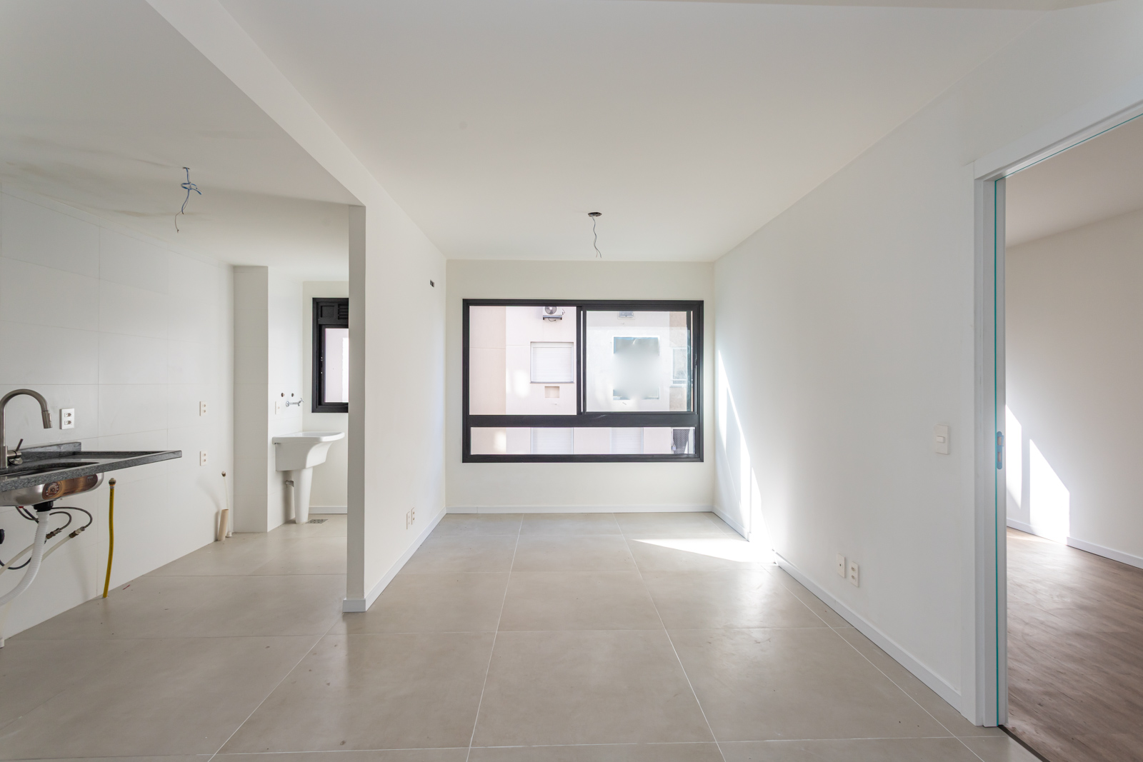 Apartamento à venda com 46m², 1 quarto, 1 suíte, 1 vaga no bairro Tristeza em Porto Alegre - Foto 3