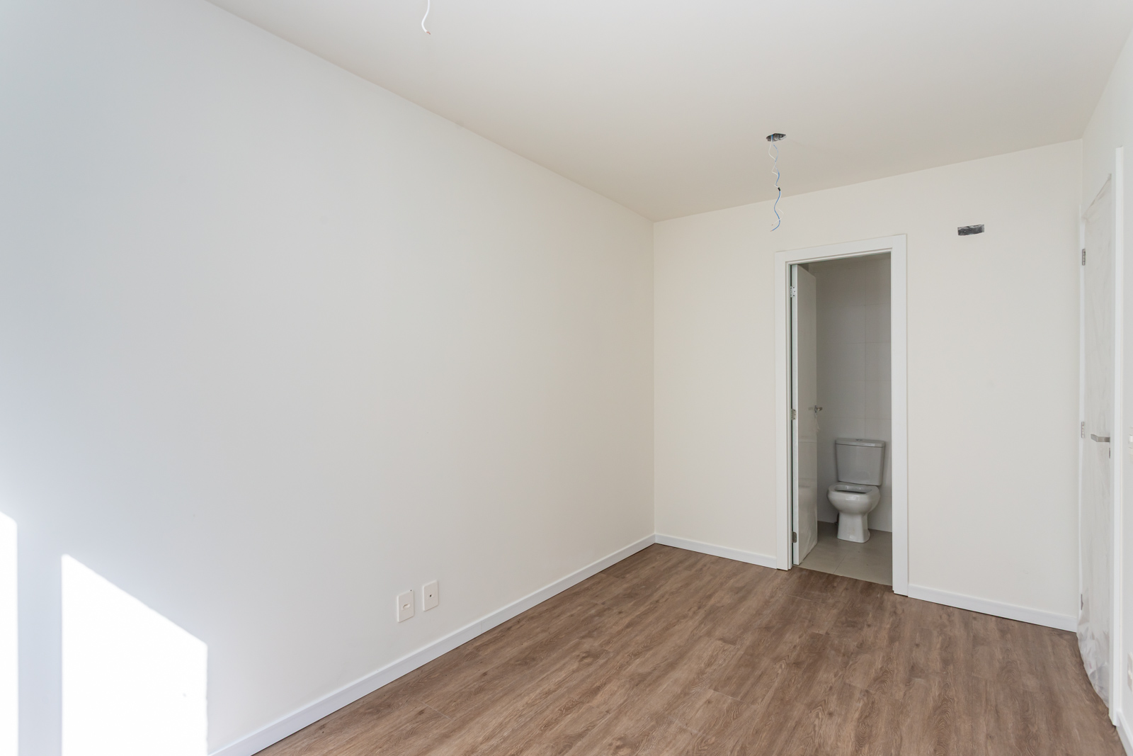 Apartamento à venda com 46m², 1 quarto, 1 suíte, 1 vaga no bairro Tristeza em Porto Alegre - Foto 14