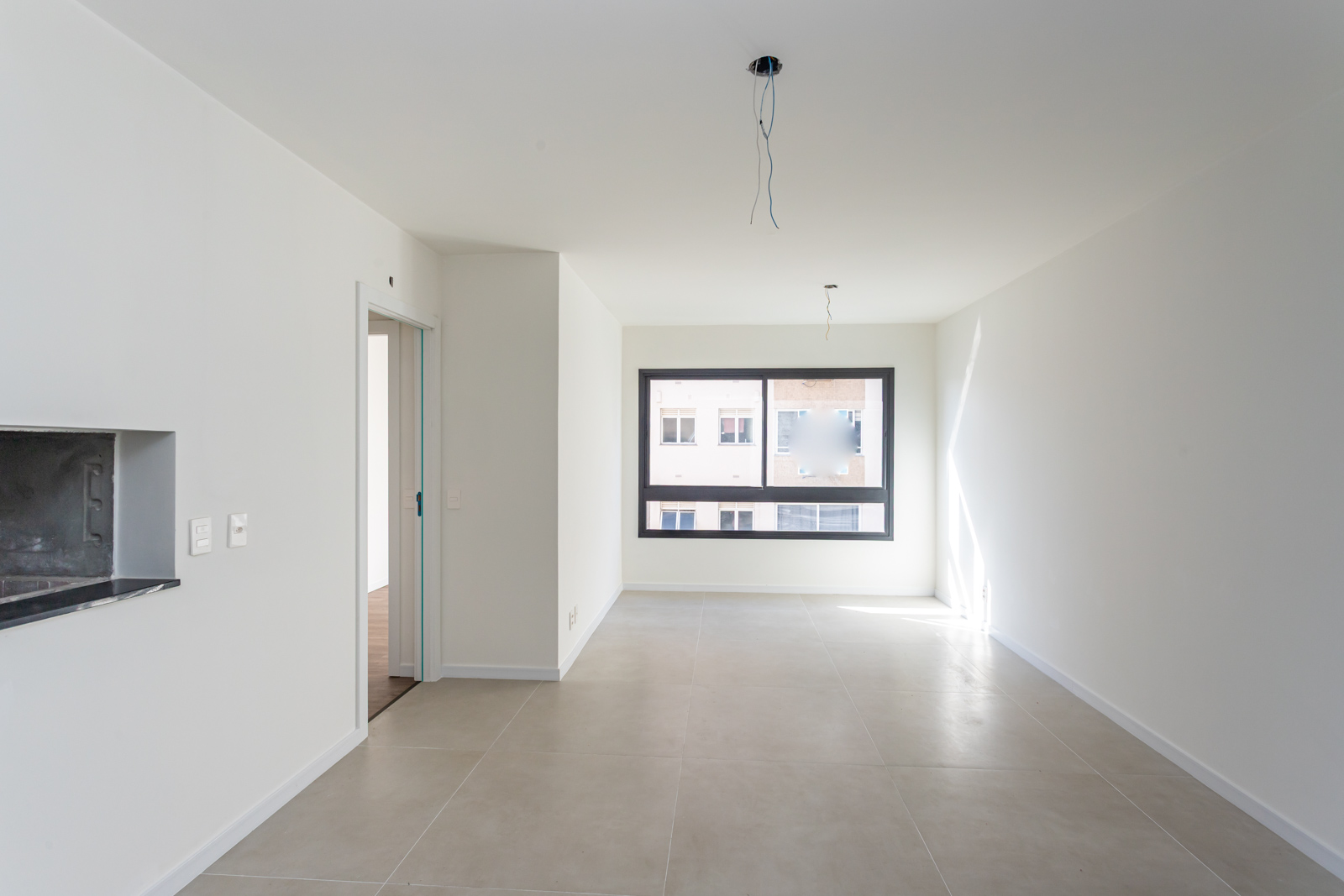 Apartamento à venda com 115m², 3 quartos, 3 suítes, 2 vagas no bairro Tristeza em Porto Alegre - Foto 2