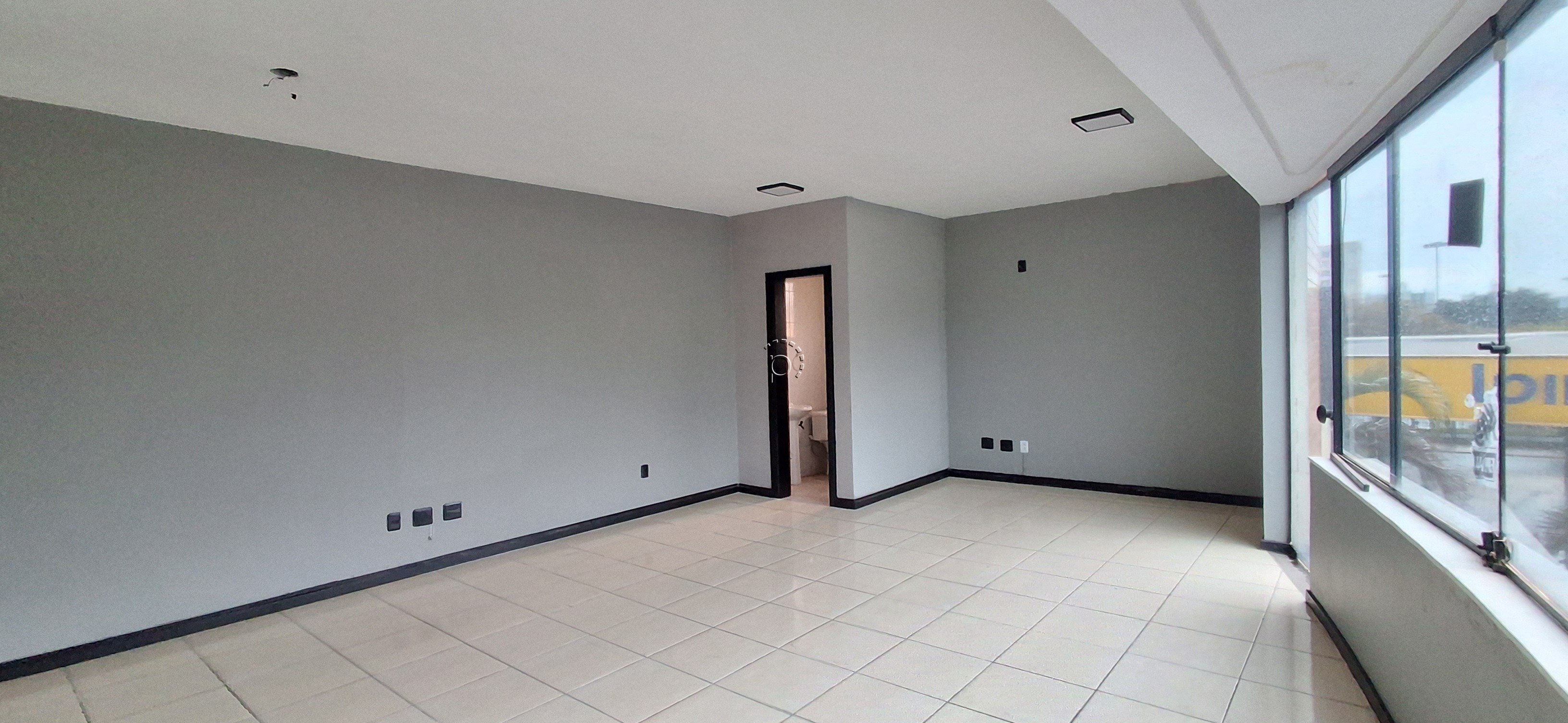 Sala para alugar com 50m² no bairro Cavalhada em Porto Alegre - Foto 2
