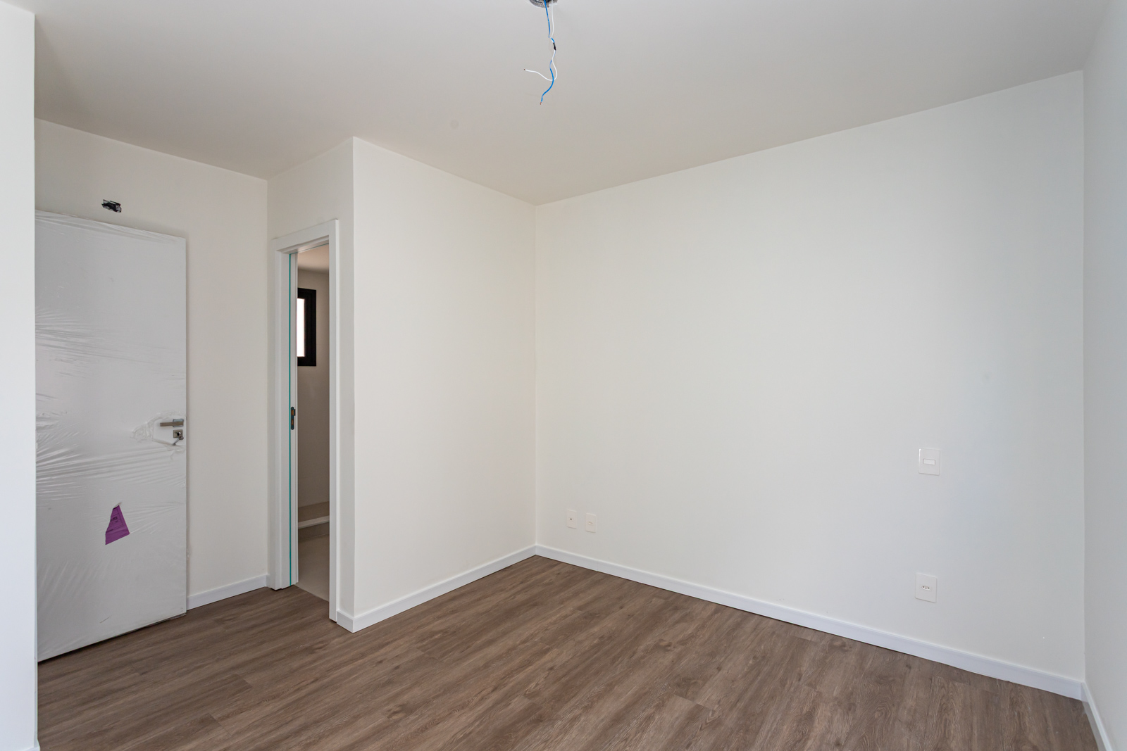 Apartamento à venda com 66m², 2 quartos, 1 suíte, 1 vaga no bairro Tristeza em Porto Alegre - Foto 13