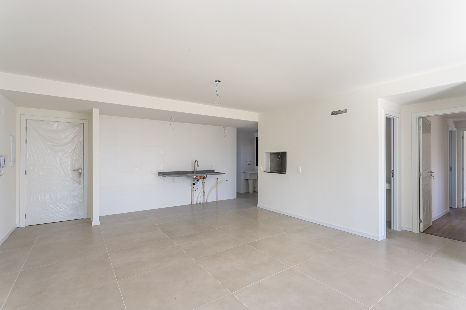 Apartamento à venda com 104m², 3 quartos, 1 suíte, 2 vagas no bairro Tristeza em Porto Alegre - Foto 6