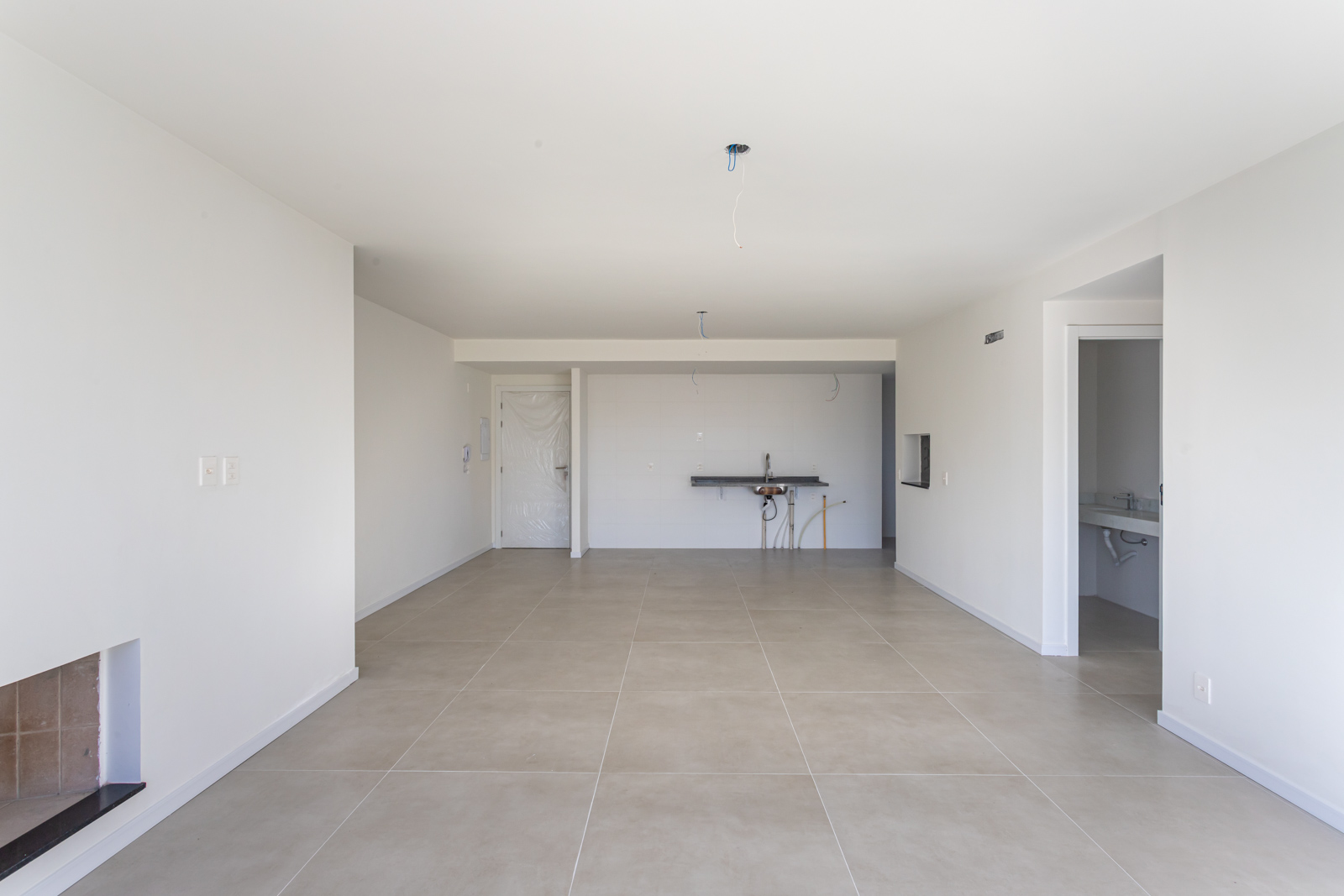 Apartamento à venda com 104m², 3 quartos, 1 suíte, 2 vagas no bairro Tristeza em Porto Alegre - Foto 8