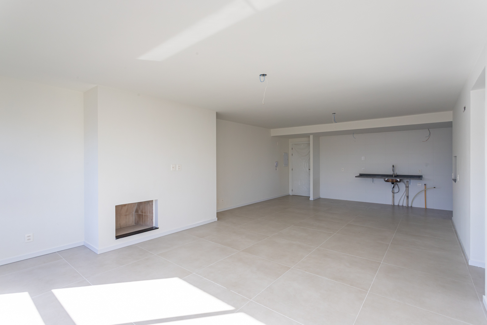 Apartamento à venda com 104m², 3 quartos, 1 suíte, 2 vagas no bairro Tristeza em Porto Alegre - Foto 9