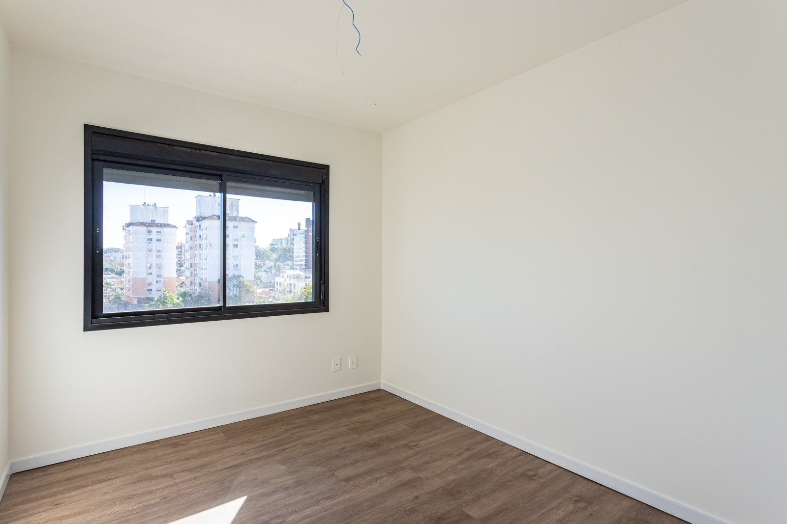 Apartamento à venda com 104m², 3 quartos, 1 suíte, 2 vagas no bairro Tristeza em Porto Alegre - Foto 13