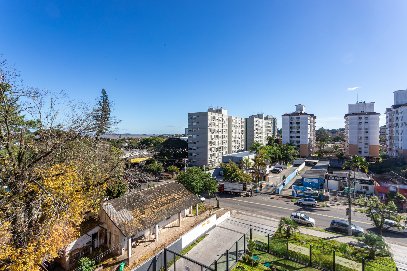 Apartamento à venda com 104m², 3 quartos, 1 suíte, 2 vagas no bairro Tristeza em Porto Alegre - Foto 29