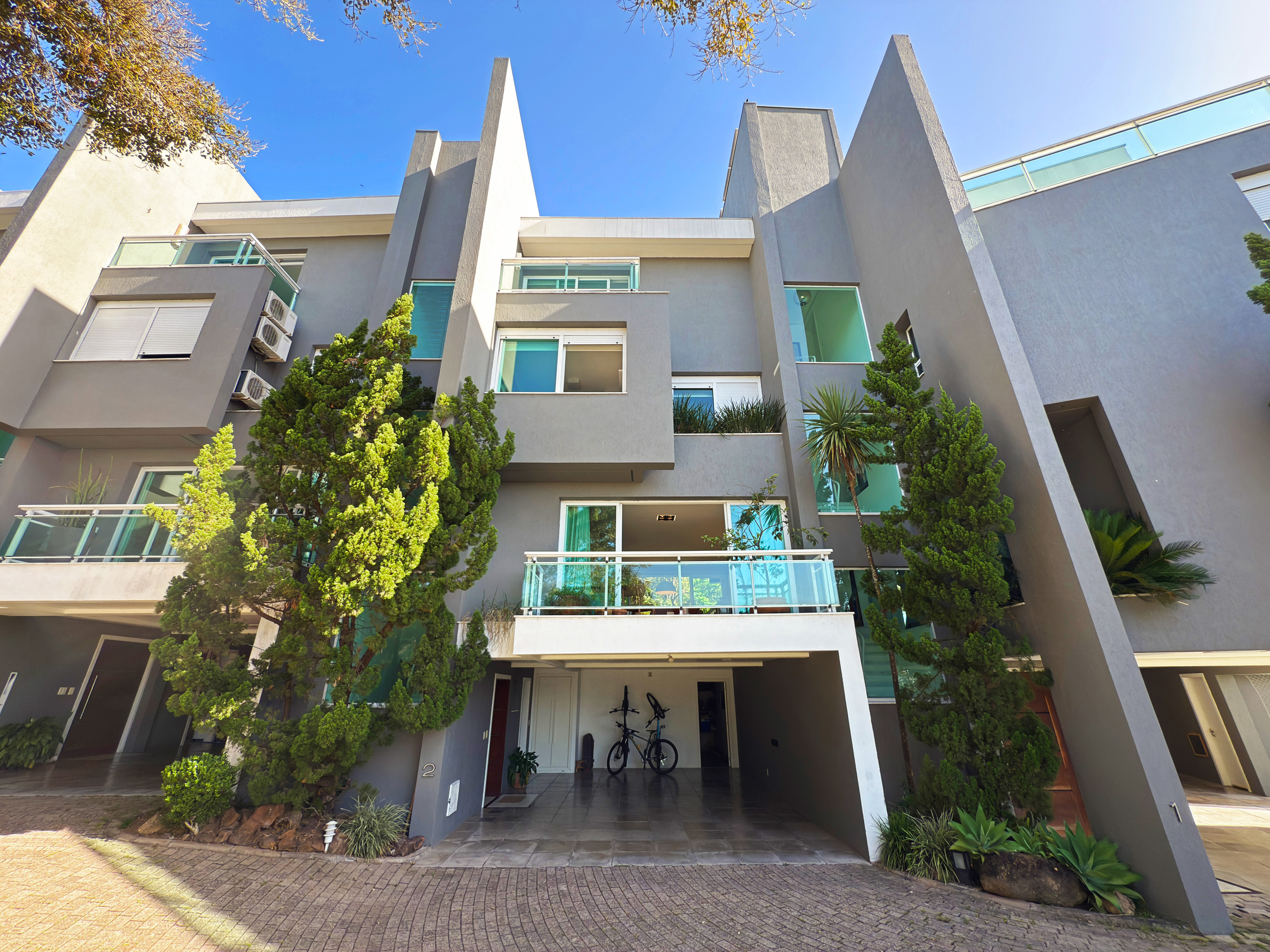 Casa em Condomínio à venda com 270m², 3 quartos, 3 suítes, 2 vagas no bairro Vila Assunção em Porto Alegre - Foto 41