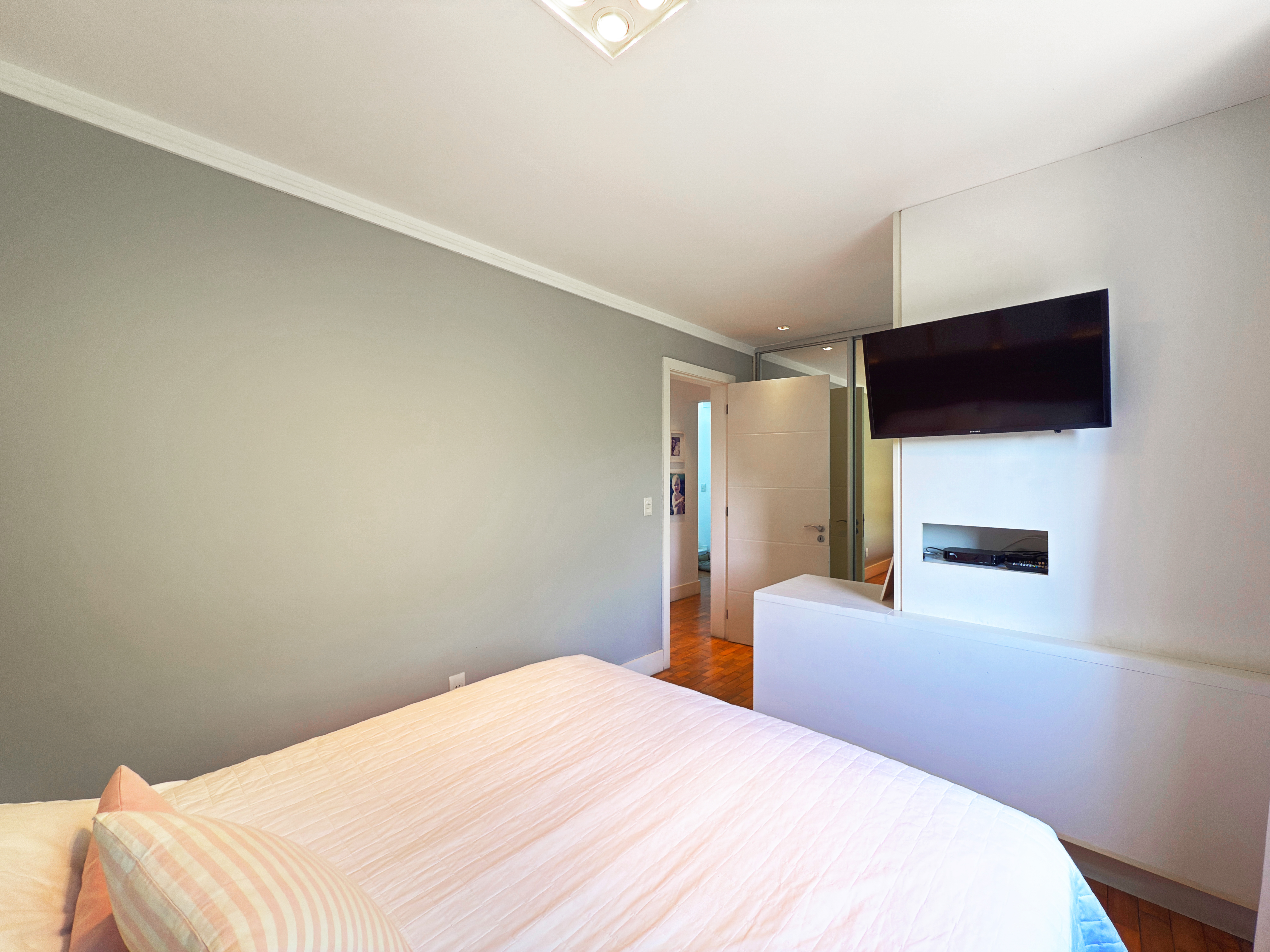 Casa em Condomínio à venda com 270m², 3 quartos, 3 suítes, 2 vagas no bairro Vila Assunção em Porto Alegre - Foto 22
