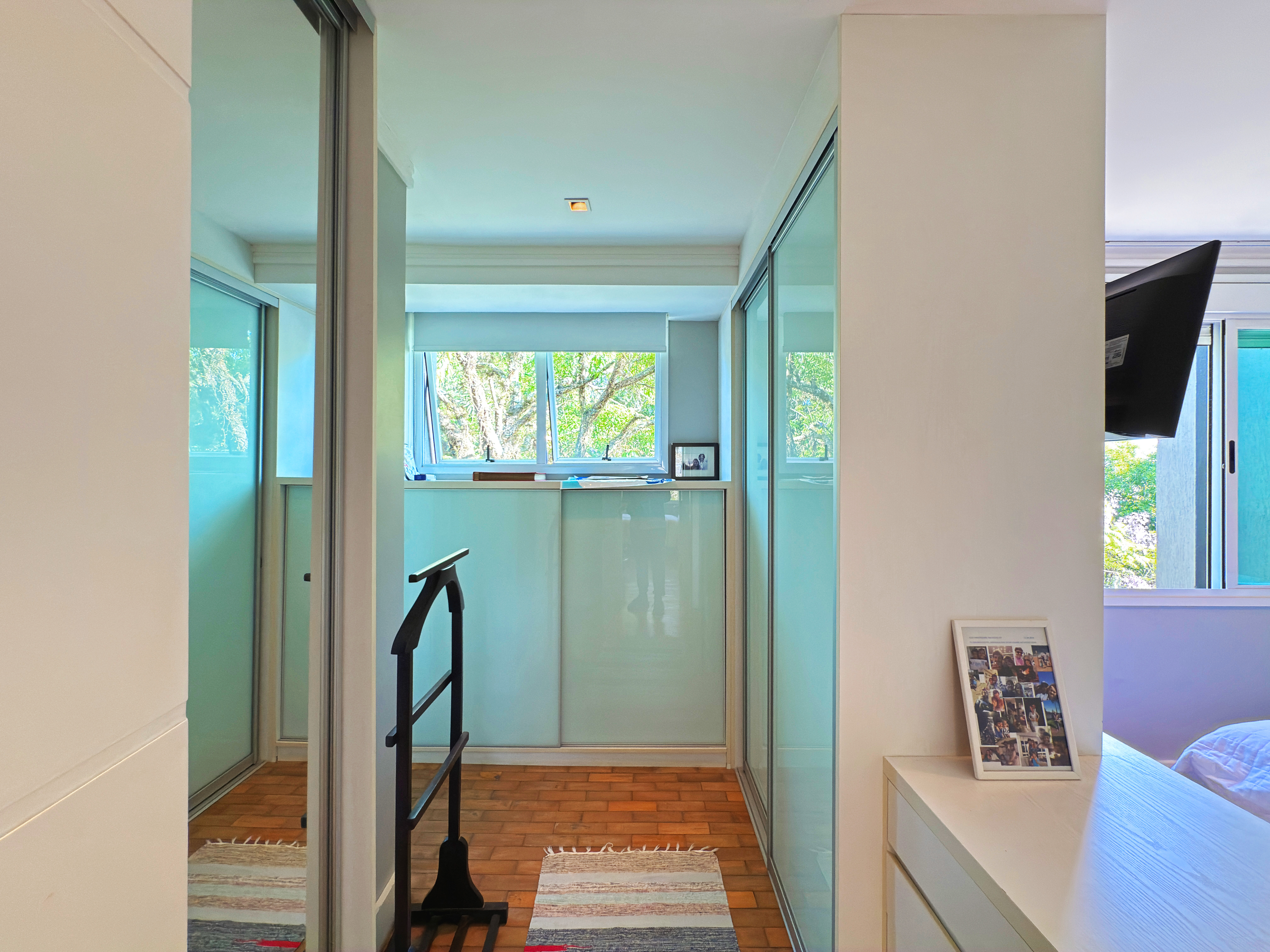 Casa em Condomínio à venda com 270m², 3 quartos, 3 suítes, 2 vagas no bairro Vila Assunção em Porto Alegre - Foto 24