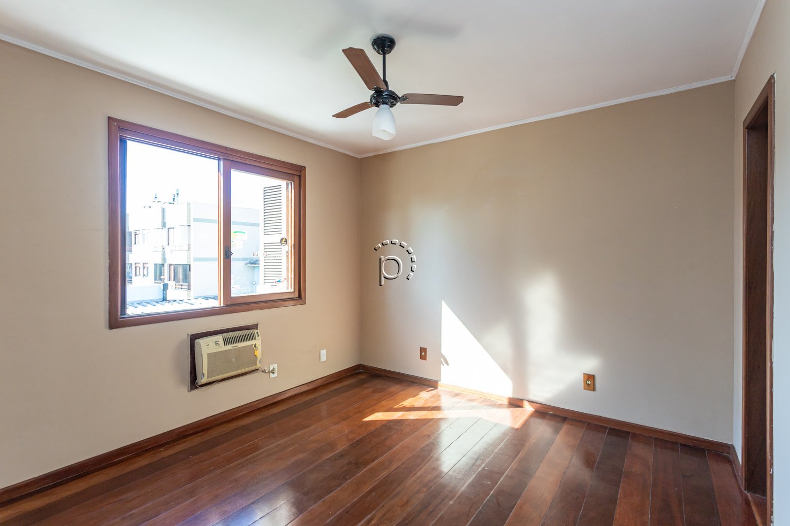 Apartamento à venda com 69m², 2 quartos, 1 suíte no bairro Cristal em Porto Alegre - Foto 15