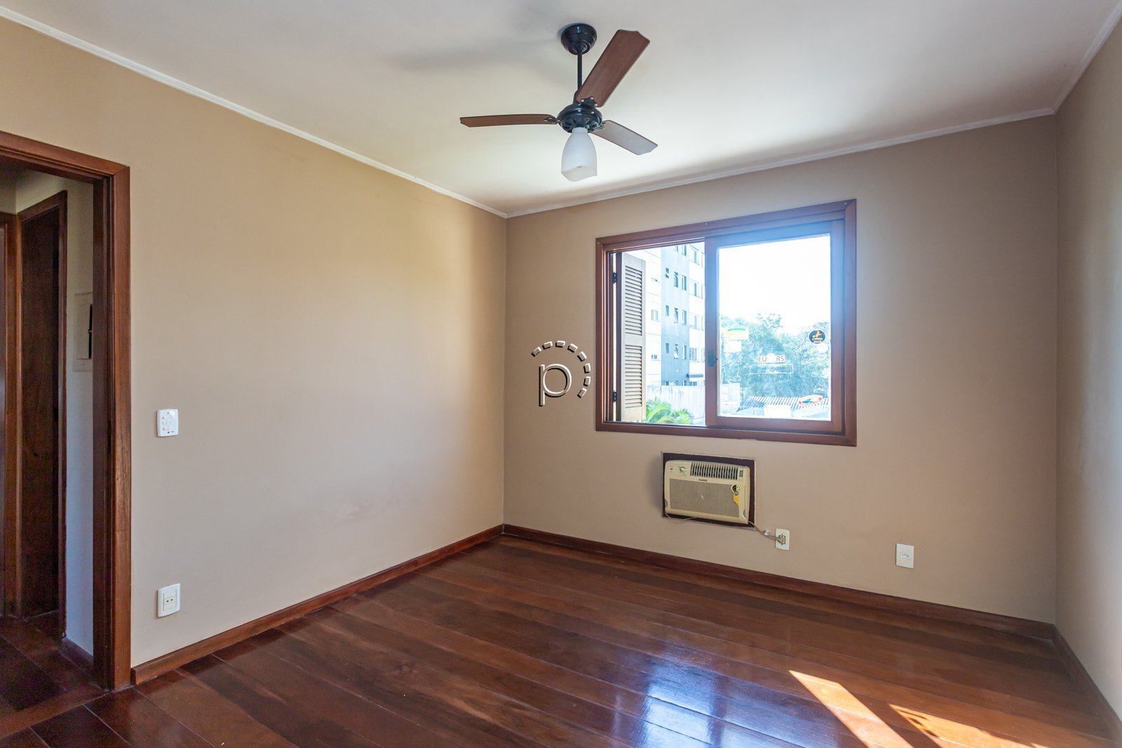 Apartamento à venda com 69m², 2 quartos, 1 suíte no bairro Cristal em Porto Alegre - Foto 18