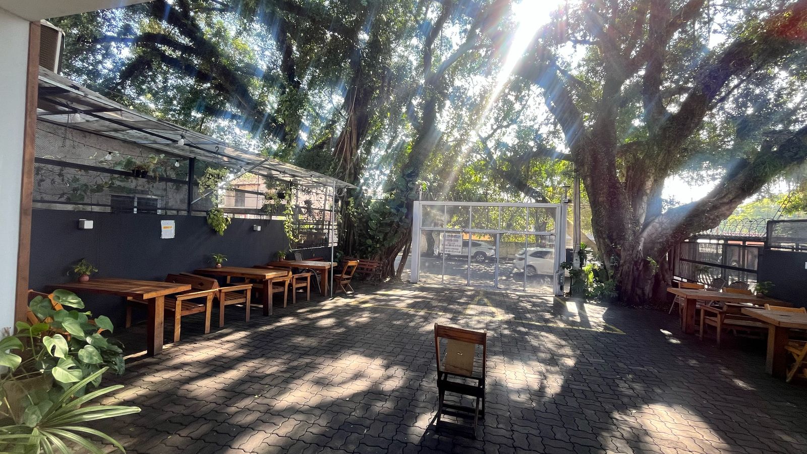 Prédio Comercial à venda com 362m², 4 quartos, 4 suítes, 6 vagas no bairro Tristeza em Porto Alegre - Foto 4