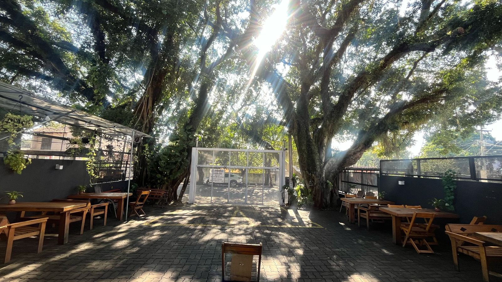 Prédio Comercial à venda com 362m², 4 quartos, 4 suítes, 6 vagas no bairro Tristeza em Porto Alegre - Foto 5