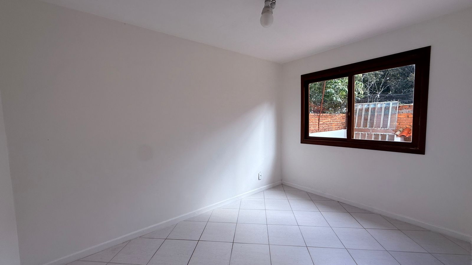 Casa à venda com 410m², 3 quartos, 3 suítes, 2 vagas no bairro Jardim Isabel em Porto Alegre - Foto 8