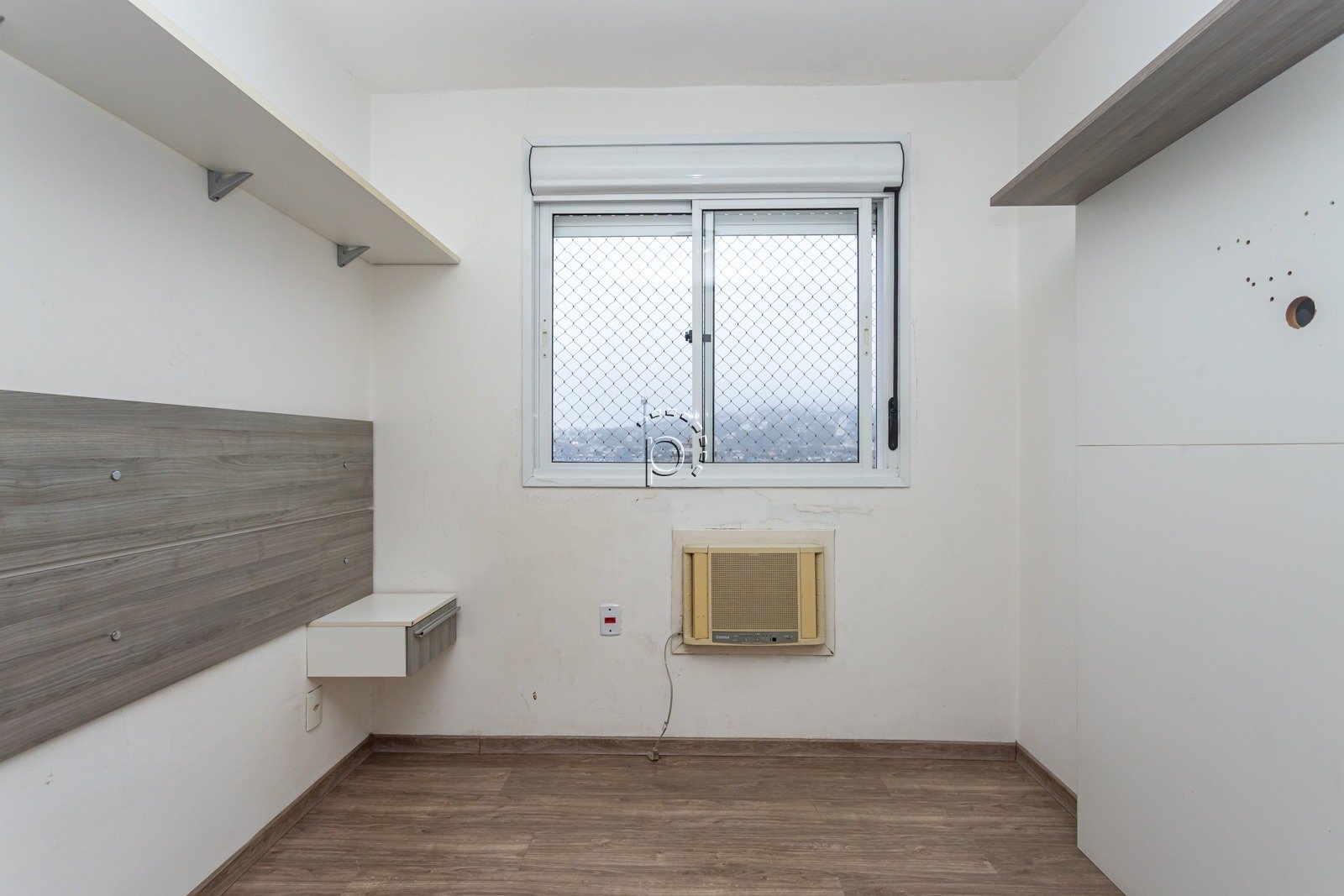 Apartamento à venda com 86m², 2 quartos, 1 suíte, 1 vaga no bairro Camaquã em Porto Alegre - Foto 17
