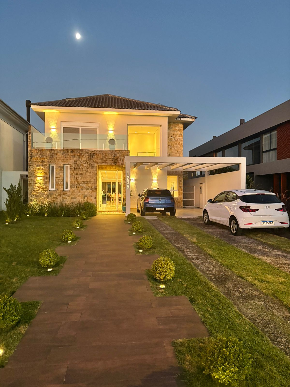 Casa em Condomínio para alugar com 324m², 5 quartos, 5 suítes, 6 vagas no bairro Terra Ville em Porto Alegre - Foto 18