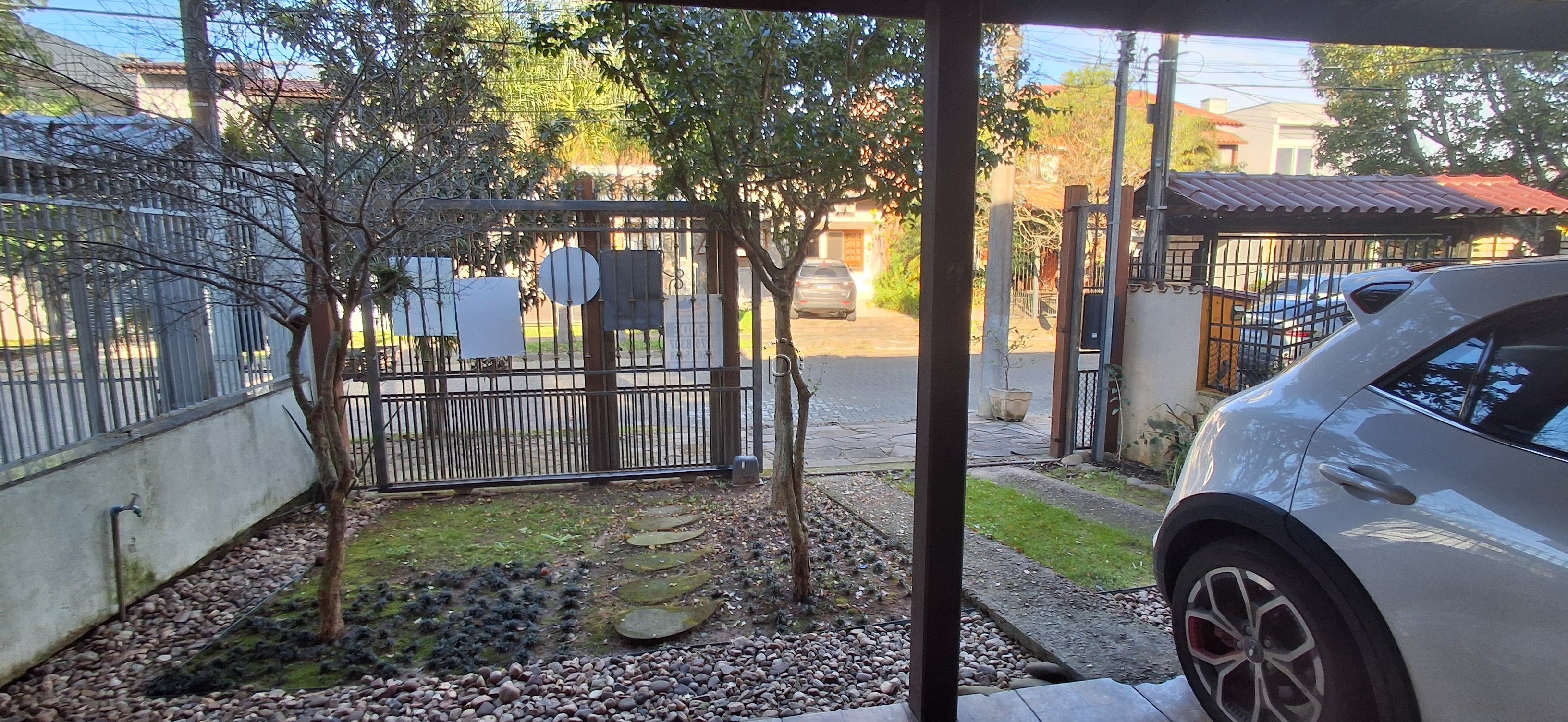 Casa em Condomínio à venda com 122m², 2 quartos, 2 suítes, 2 vagas no bairro Hípica em Porto Alegre - Foto 2