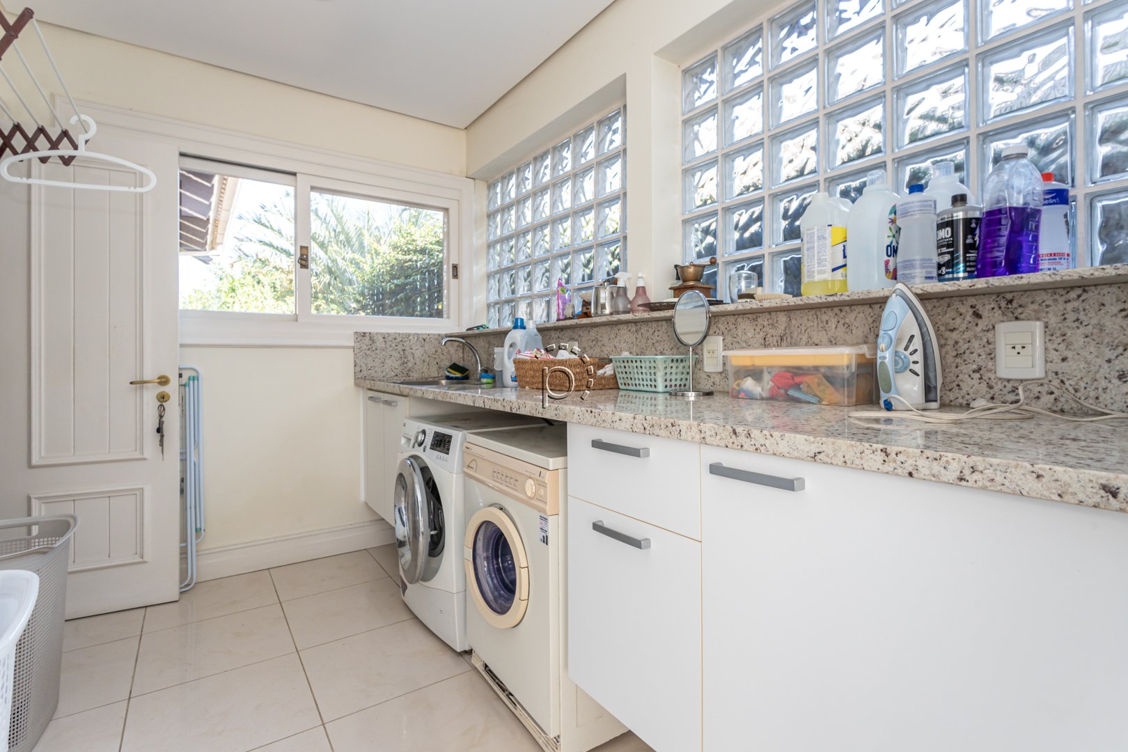 Casa em Condomínio à venda com 386m², 3 quartos no bairro Belem Novo em Porto Alegre - Foto 51