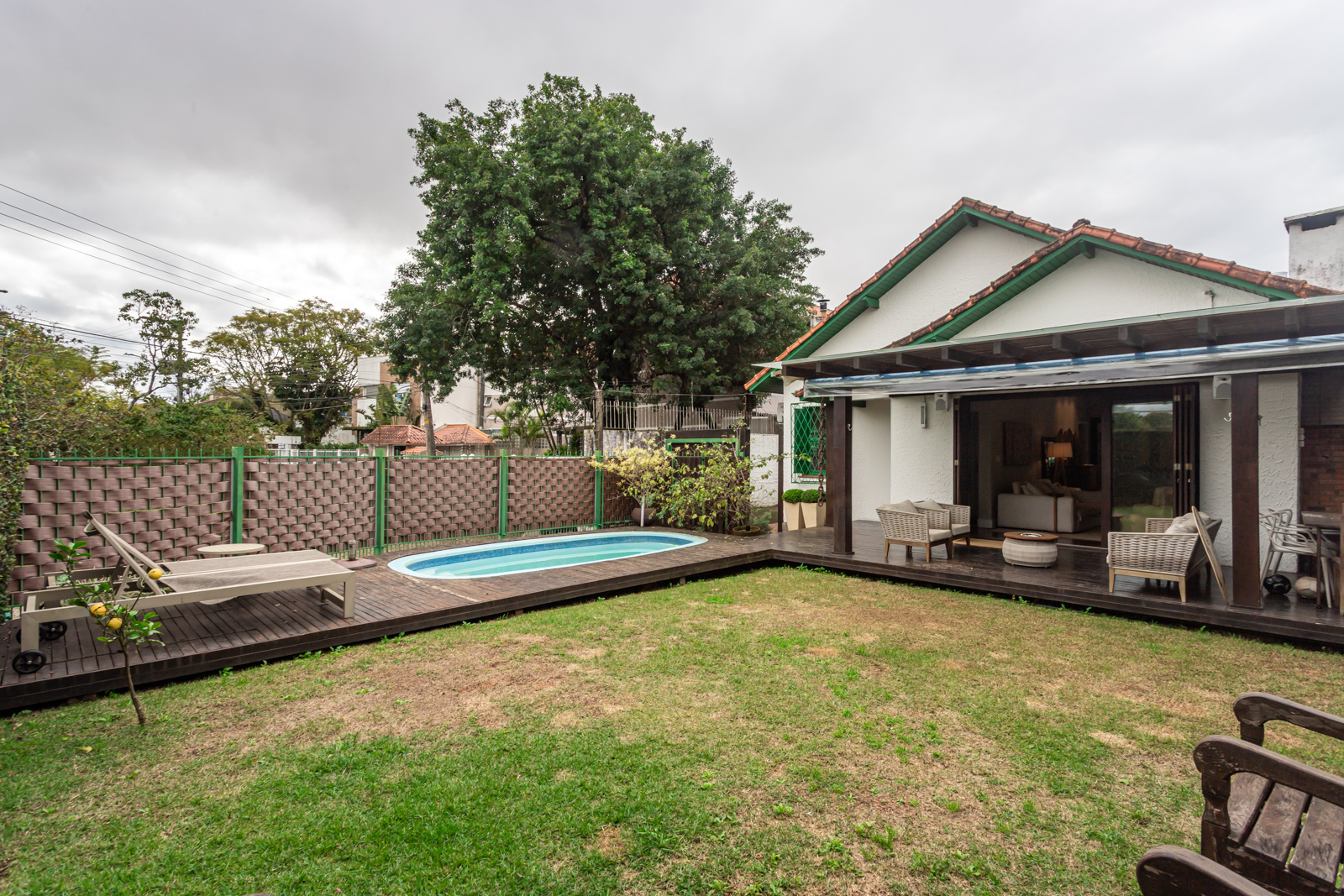 Casa à venda com 150m², 3 quartos, 1 suíte, 3 vagas no bairro Vila Assunção em Porto Alegre - Foto 18