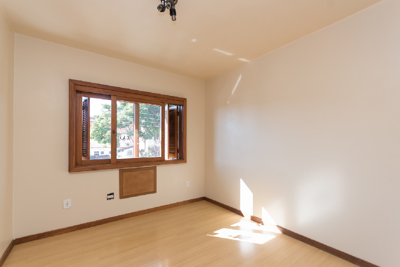 Casa para alugar com 150m², 3 quartos no bairro Camaquã em Porto Alegre - Foto 15