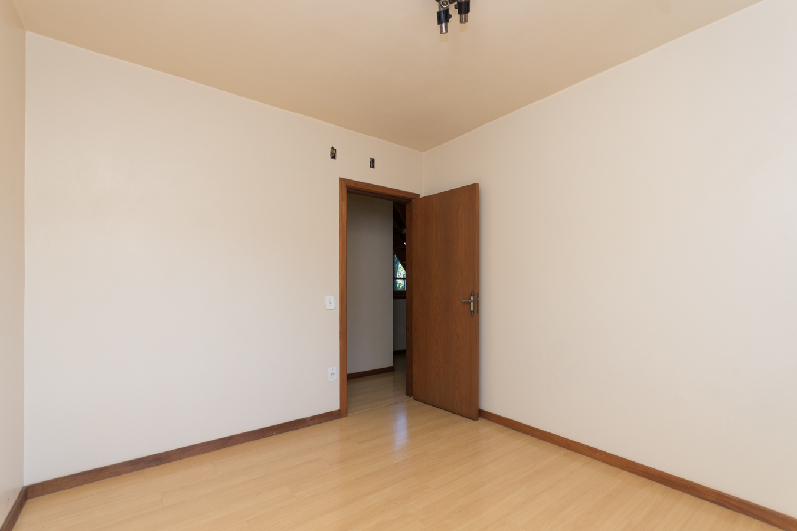 Casa para alugar com 150m², 3 quartos no bairro Camaquã em Porto Alegre - Foto 16
