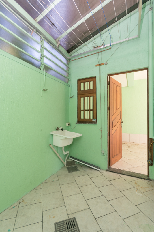 Casa para alugar com 150m², 3 quartos no bairro Camaquã em Porto Alegre - Foto 23
