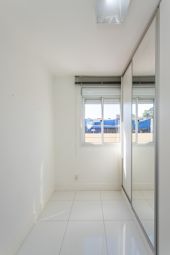 Apartamento à venda com 45m², 2 quartos no bairro Cristal em Porto Alegre - Foto 12
