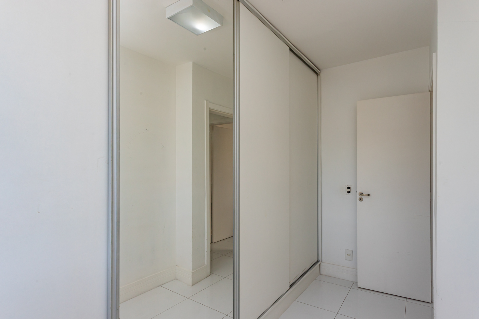 Apartamento à venda com 45m², 2 quartos no bairro Cristal em Porto Alegre - Foto 14