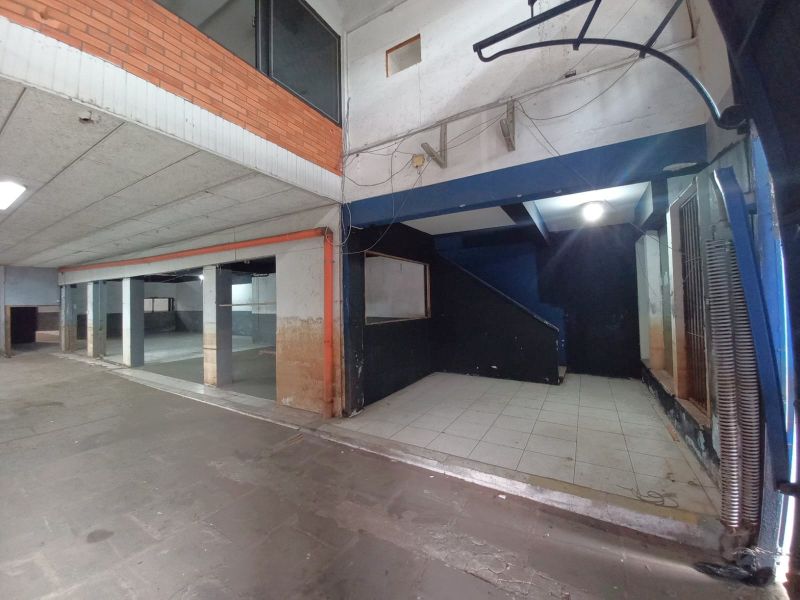 Pavilhão para alugar com 550m² no bairro Floresta em Porto Alegre - Foto 6