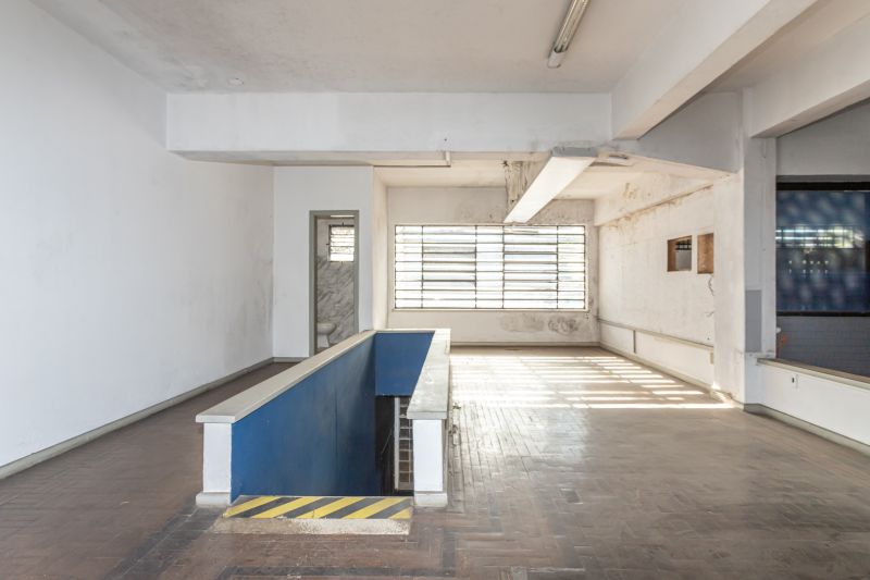 Pavilhão para alugar com 550m² no bairro Floresta em Porto Alegre - Foto 7