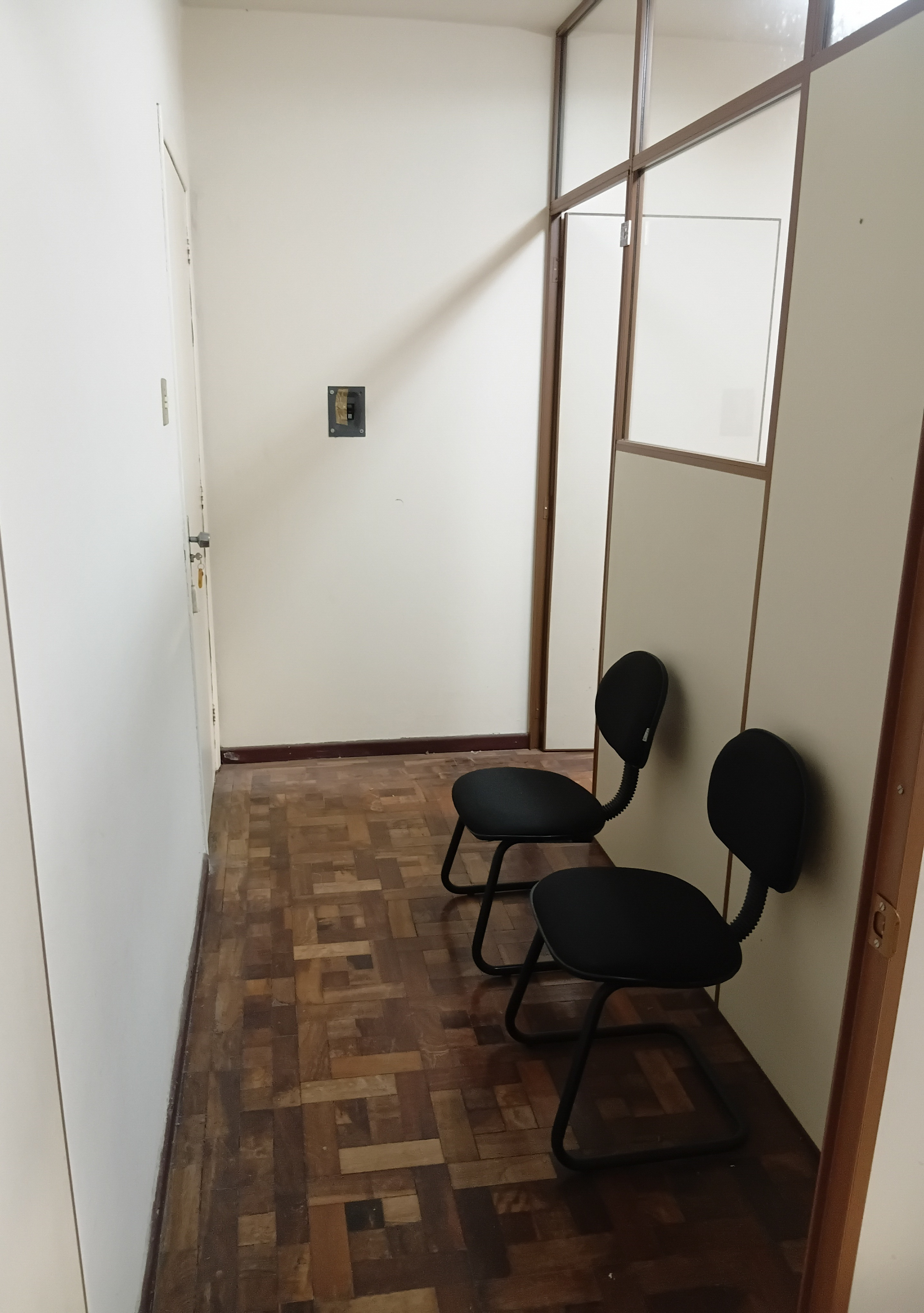 Sala para alugar com 40m² no bairro Centro Historico em Porto Alegre - Foto 2