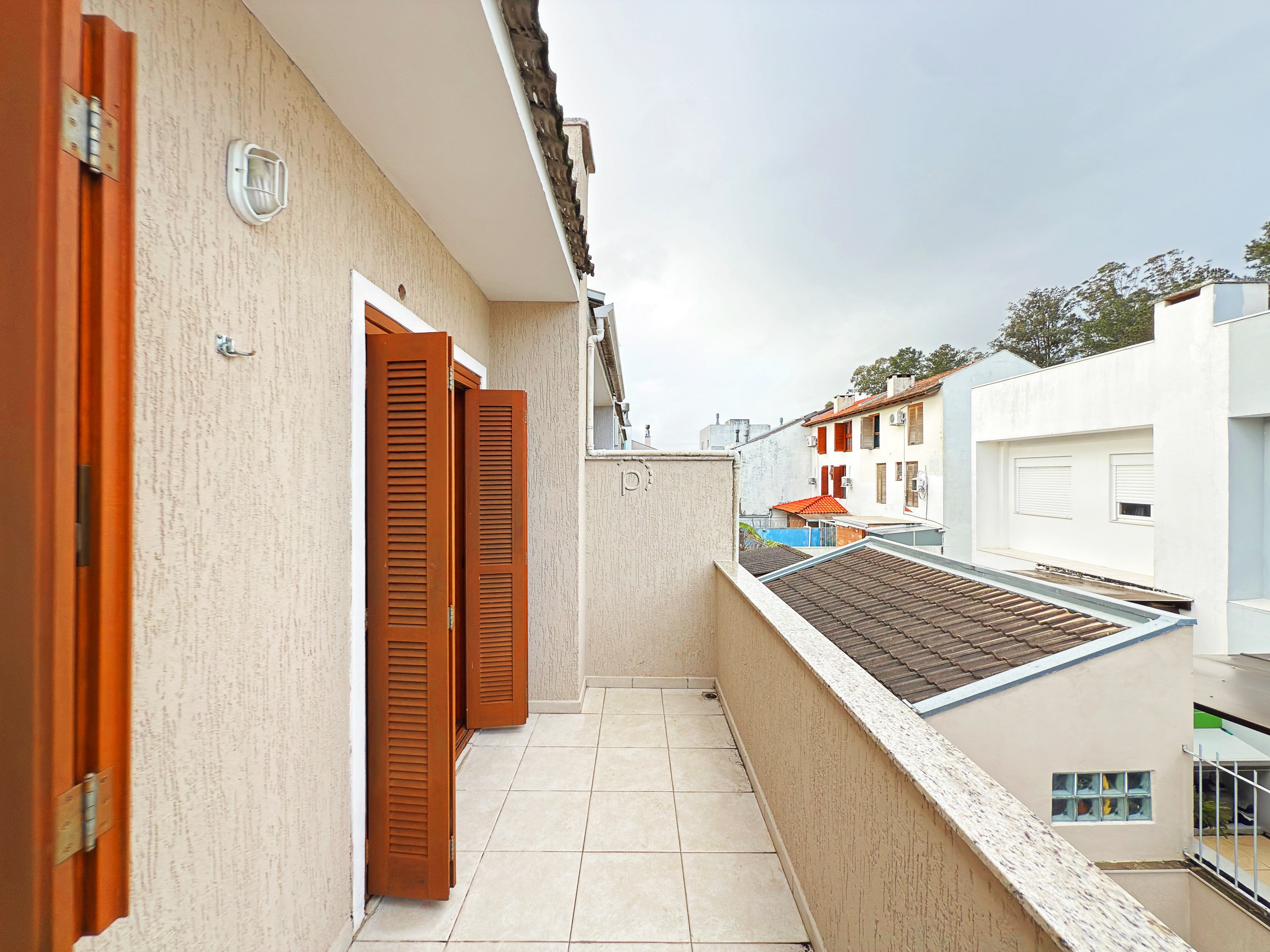 Casa à venda com 139m², 3 quartos, 1 suíte, 2 vagas no bairro Hípica em Porto Alegre - Foto 21