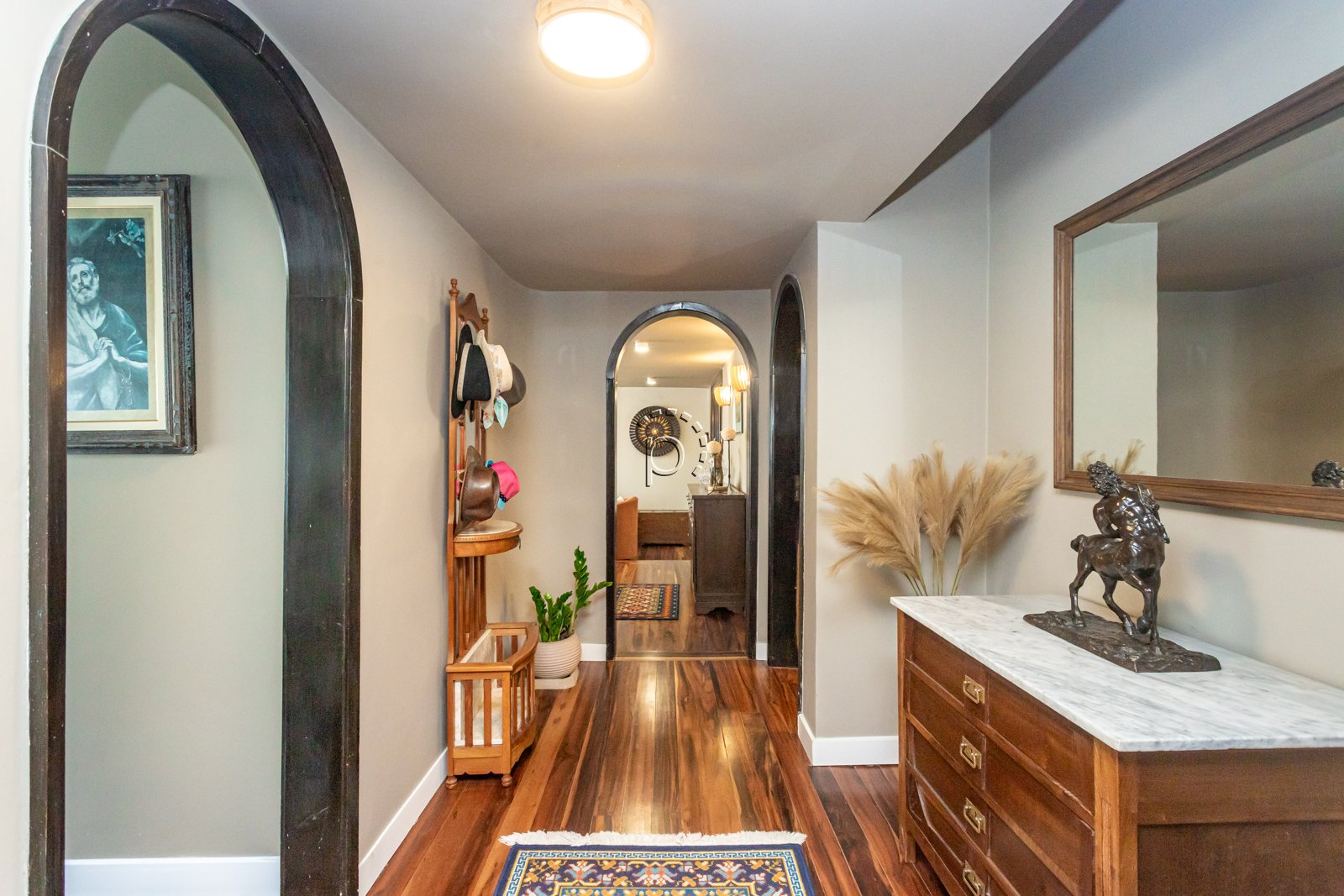 Casa à venda com 362m², 3 quartos, 1 suíte no bairro Jardim Isabel em Porto Alegre - Foto 10