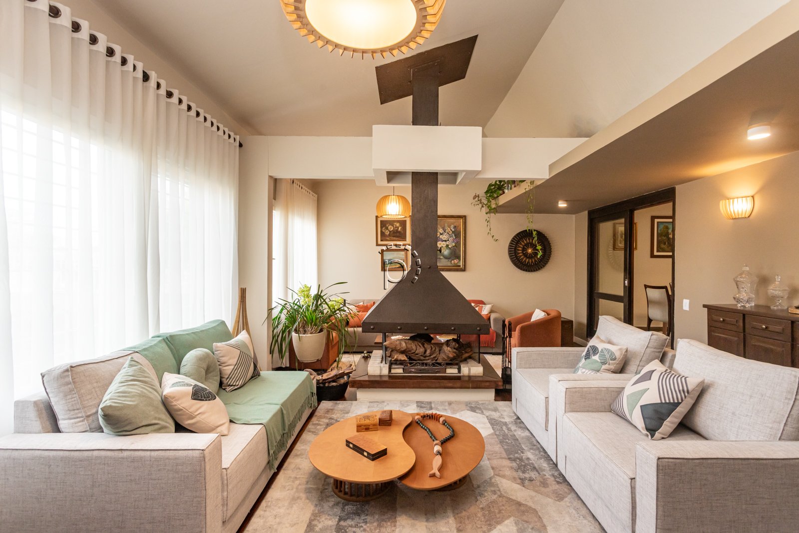 Casa à venda com 362m², 3 quartos, 1 suíte no bairro Jardim Isabel em Porto Alegre