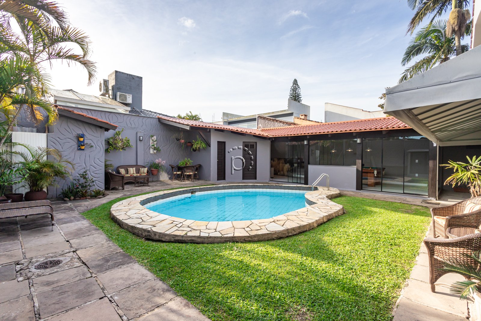 Casa à venda com 362m², 3 quartos, 1 suíte no bairro Jardim Isabel em Porto Alegre - Foto 58