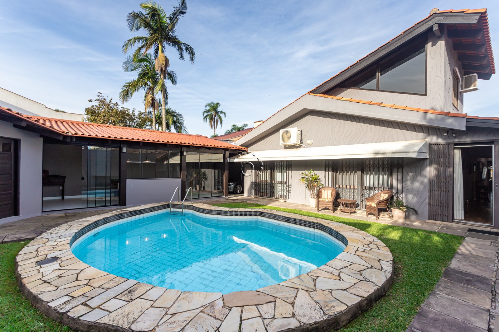 Casa à venda com 362m², 3 quartos, 1 suíte no bairro Jardim Isabel em Porto Alegre - Foto 63