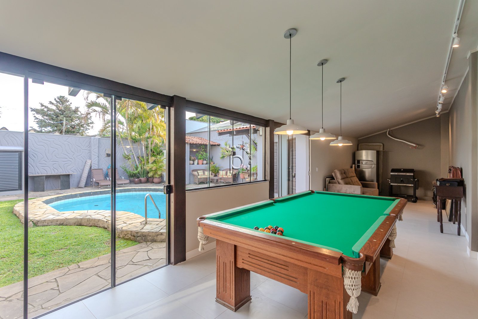 Casa à venda com 362m², 3 quartos, 1 suíte no bairro Jardim Isabel em Porto Alegre - Foto 68