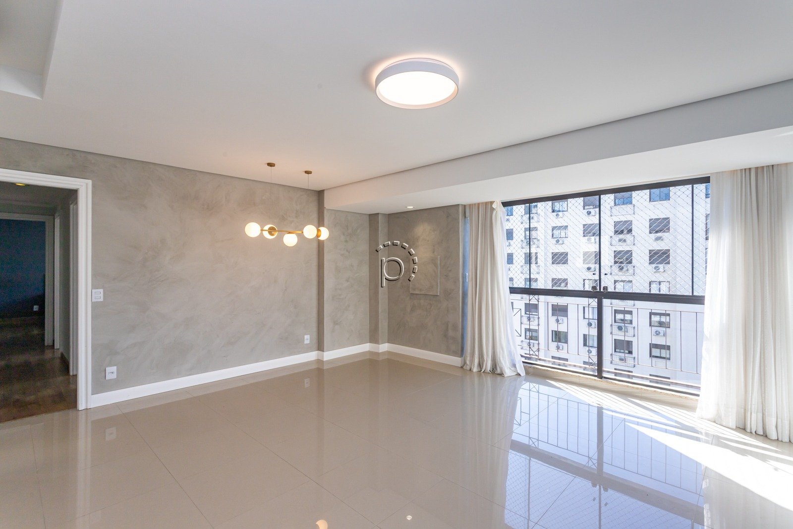 Apartamento à venda com 88m², 3 quartos, 1 suíte, 2 vagas no bairro Tristeza em Porto Alegre - Foto 3