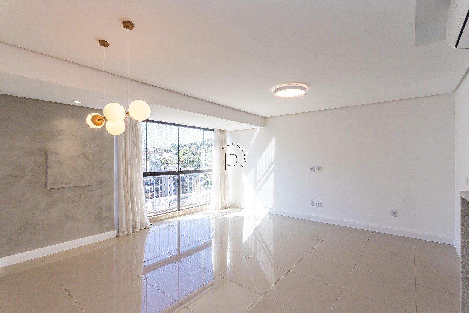 Apartamento à venda com 88m², 3 quartos, 1 suíte, 2 vagas no bairro Tristeza em Porto Alegre - Foto 2