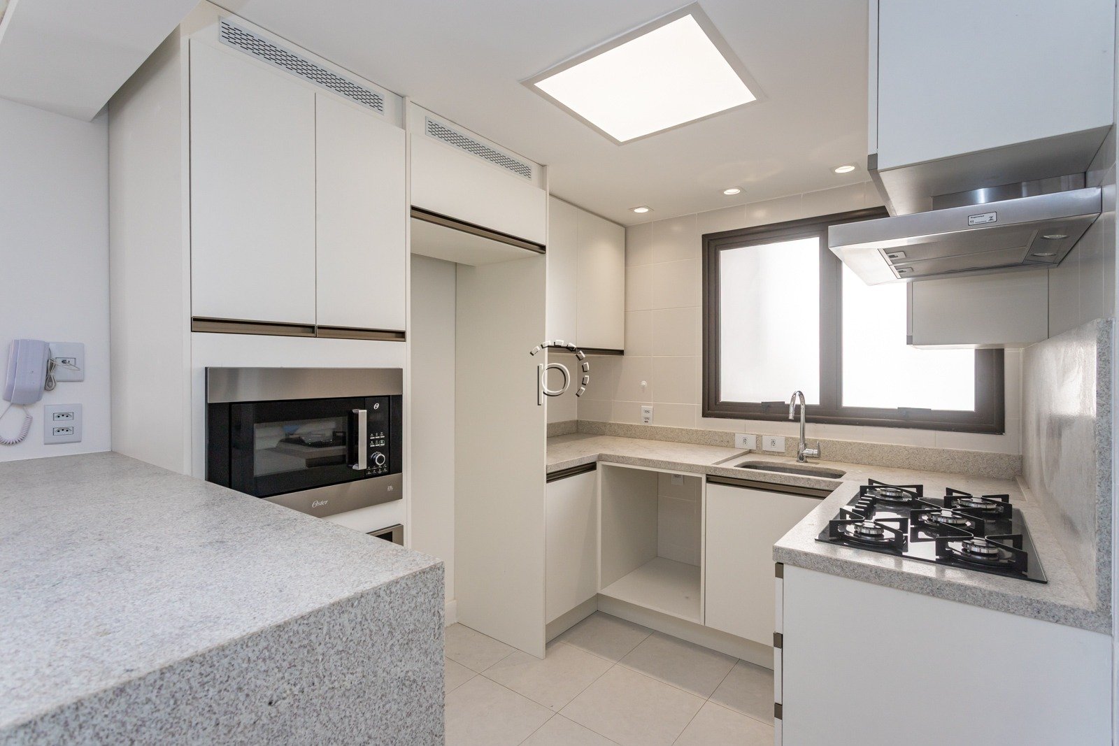 Apartamento à venda com 88m², 3 quartos, 1 suíte, 2 vagas no bairro Tristeza em Porto Alegre - Foto 8