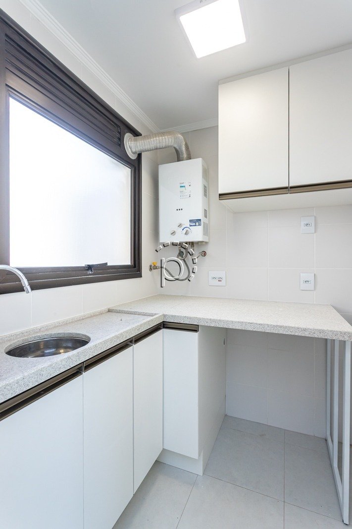Apartamento à venda com 88m², 3 quartos, 1 suíte, 2 vagas no bairro Tristeza em Porto Alegre - Foto 12